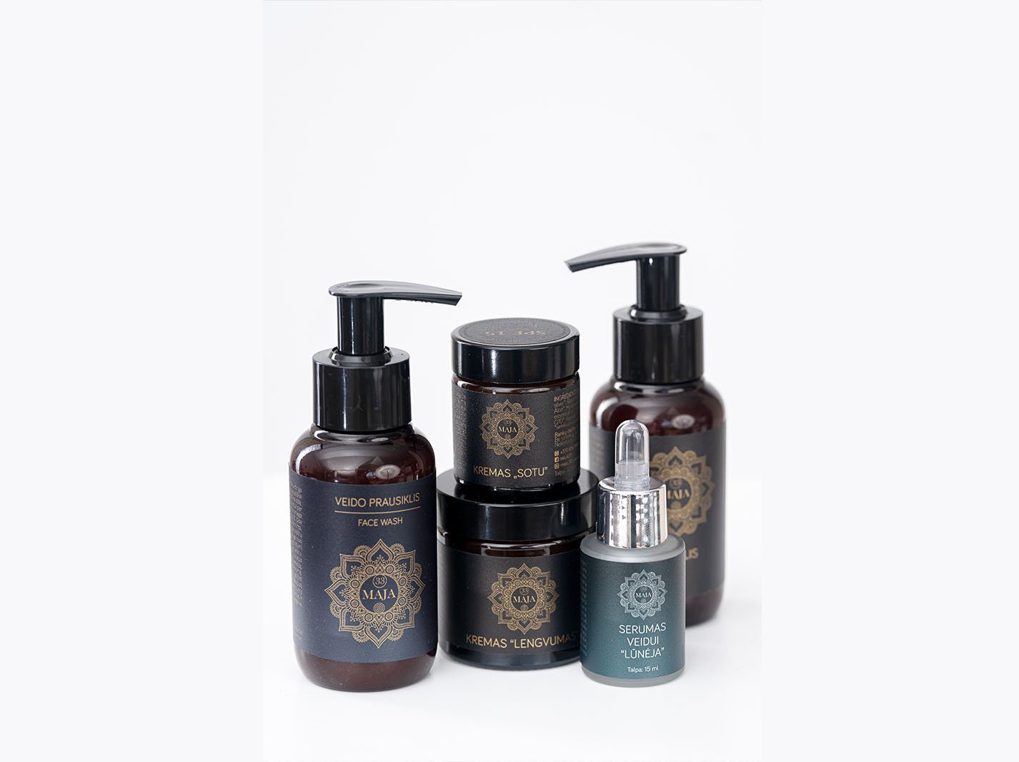 Prekinių ženklų fotografija